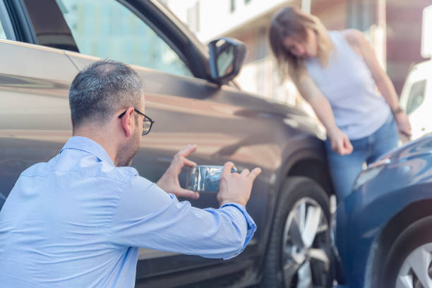 Professional Sr22 Insurance technician working in Andrews, IN